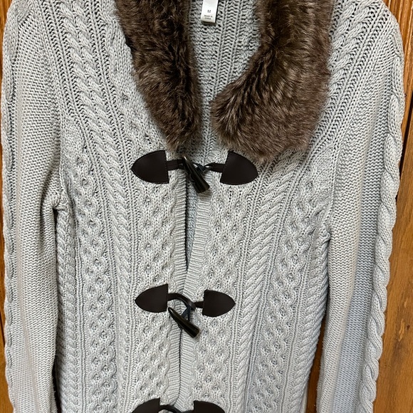 Medium long sleeve sweater - Picture 2 of 4